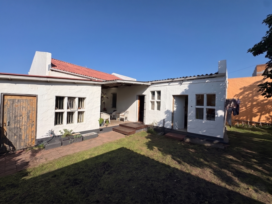 5 Bedroom Property for Sale in Quigney Eastern Cape